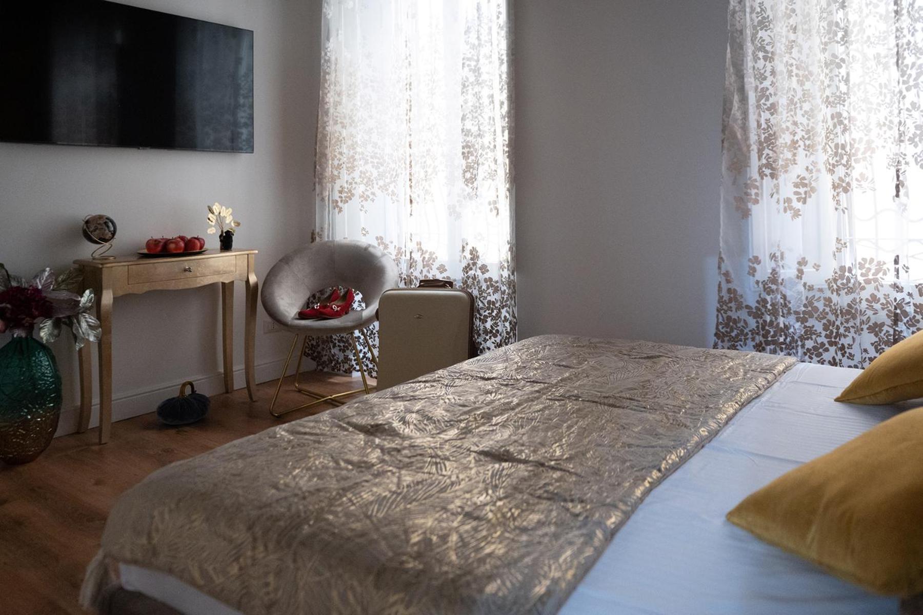 Pantheon Charming Accommodation ローマ エクステリア 写真